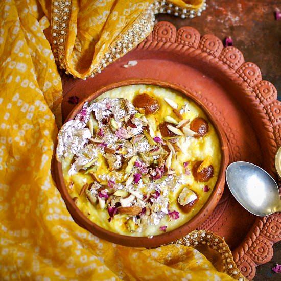 Shahi Kesar Gulab Jamun Phirni - Recipe photo by hetalkamdar