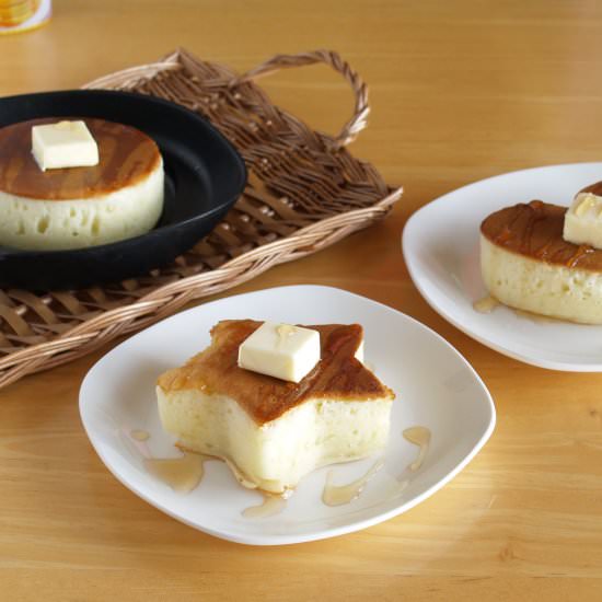 Thick and Fluffy Japanese Pancakes - Recipe photo by ochikeron