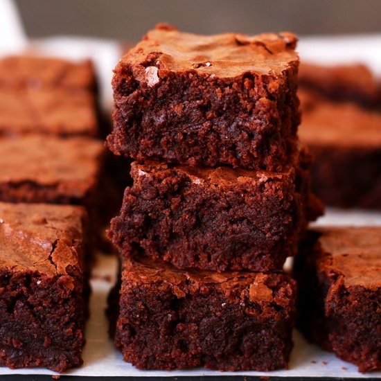 Chewy fudgy moist brownies - Recipe photo by lilVienna.com