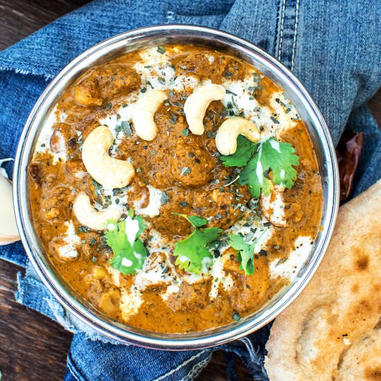 Restaurant Style Shahi Kaju Curry - Recipe photo by Anu@MyGingerGarlicKitchen