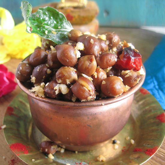 Tempered Black Chickpeas - Recipe photo by madhuriscuisine