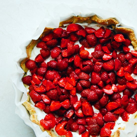 Strawberry & Mascarpone Cream Tart - Recipe photo by foodiesisterspl