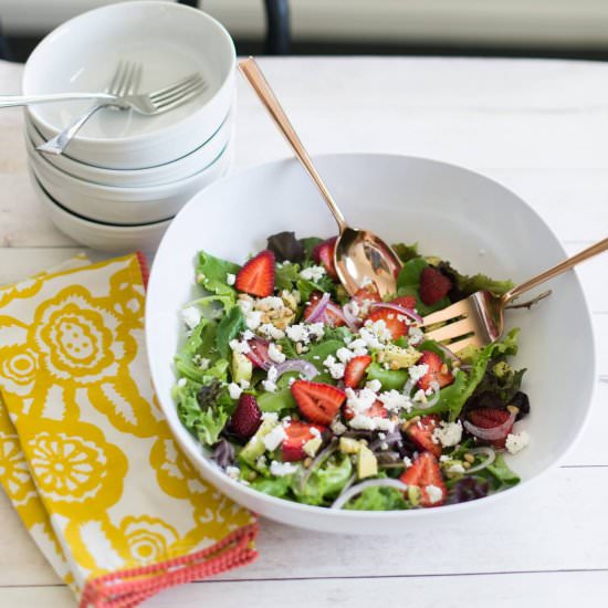 A Go-To Simple Summer Salad - Recipe photo by mlovesm