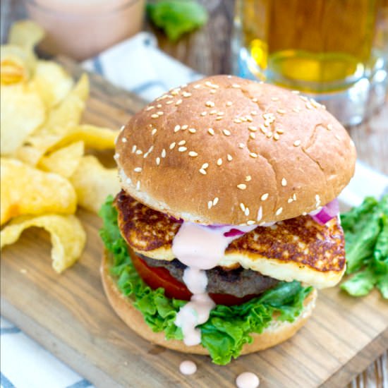 Queso Frito Burger - Recipe photo by SmartLittleCookie