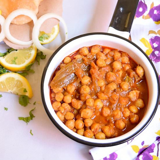 Punjabi Chole Bhature - Recipe photo by Savory Bites