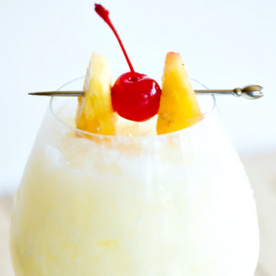 Piña Colada - Recipe photo by thedrinkkings