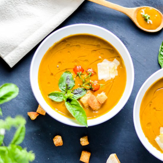 Creamy Dairy Free Tomato Basil Soup - Recipe photo by mymoderncookery