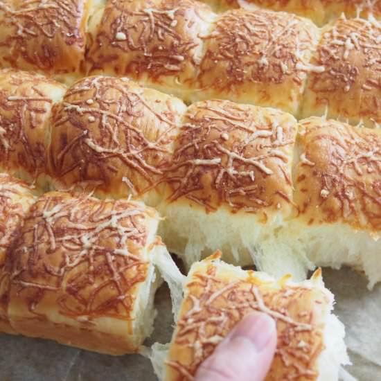 Cheese Bread Rolls - Recipe photo by Bake With Paws