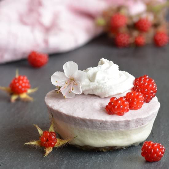 Lemon and Berry Mini Cheesecakes - Recipe photo by berriesandlime