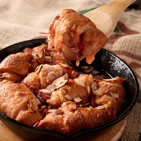 Baked Cherry Cola Dumplings - Recipe photo by browniebites