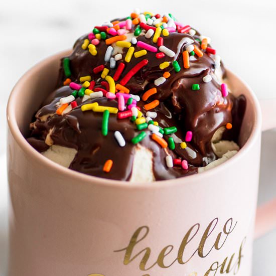 30-Second Easy Chocolate Sauce - Recipe photo by BakingMischief