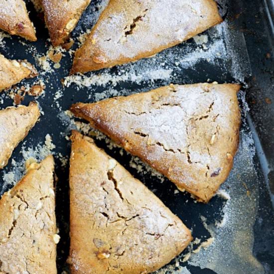 White Chocolate Scones - Recipe photo by mondomulia
