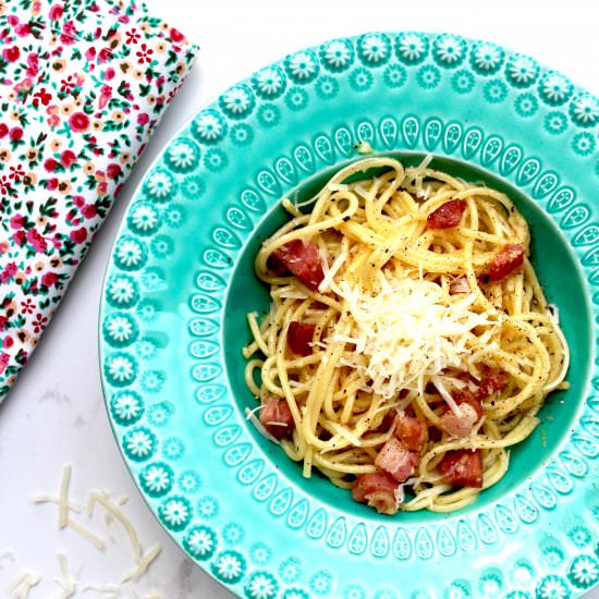 Classic Spaghetti Carbonara - Recipe photo by Sneaky Mommies