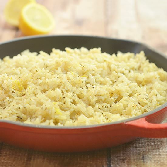 Lemon Pesto Rice - Recipe photo by onionringsandthings