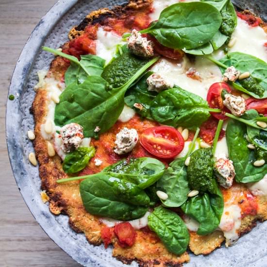 Vegetarian Cauliflower Pizza - Recipe photo by Caroline_Vass