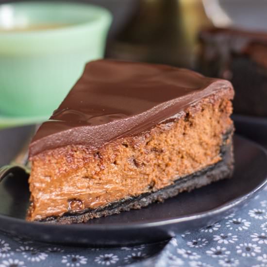 Mocha Cheesecake - Recipe photo by thegoldlininggirl