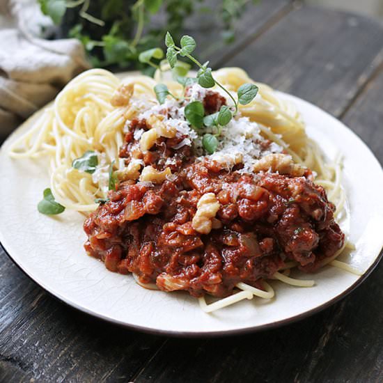 Savoury Vegetarian Bolognese - Recipe photo by lisaerik