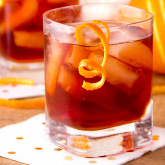 The Boulevardier Cocktail - Recipe photo by panning the globe
