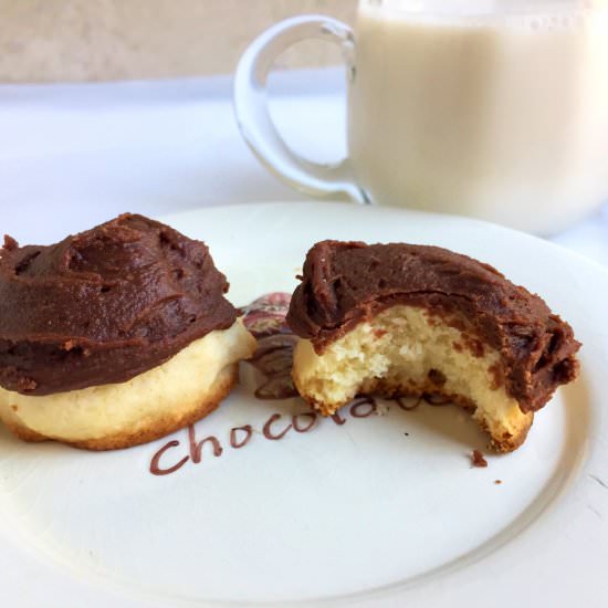 Black and White Cookie - Recipe photo by Theyummymuffin
