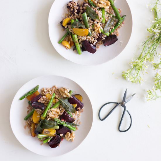 Asparagus and Beet Farro Salad - Recipe photo by cloudykitchen