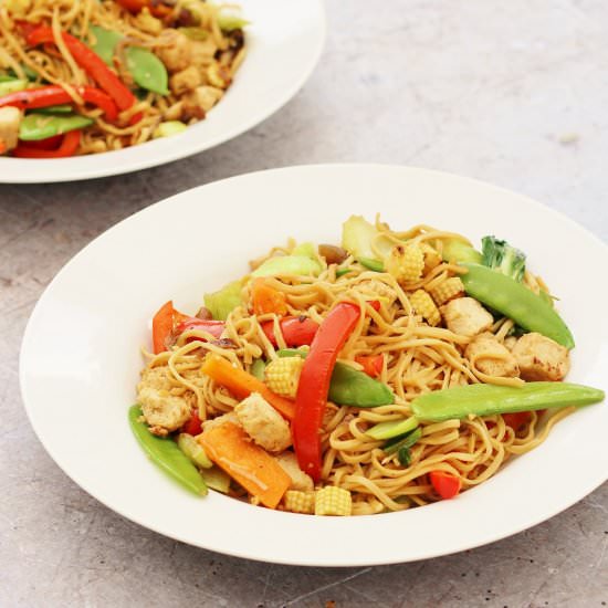 Easy Quorn Stir Fry with Noodles - Recipe photo by easypeasyfoodie