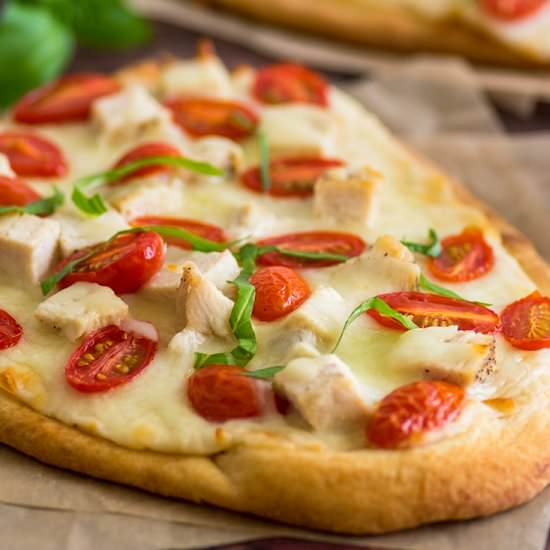 Naan Chicken Alfredo Pizza - Recipe photo by BakingMischief