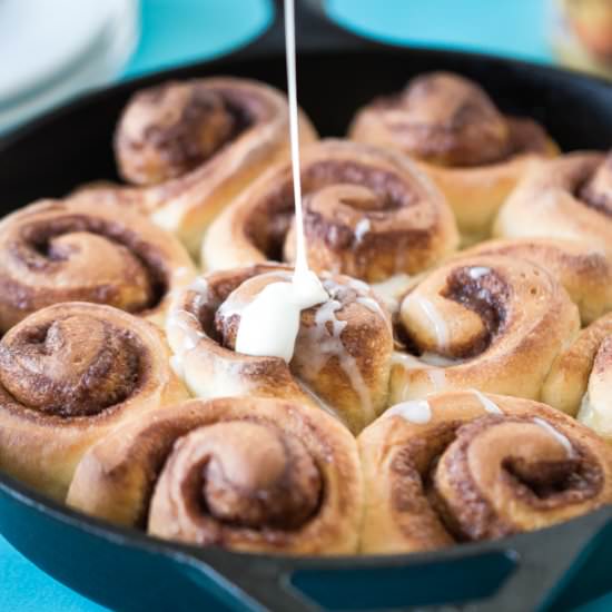 6 Ingredient Cinnamon Rolls - Recipe photo by simplywhisked