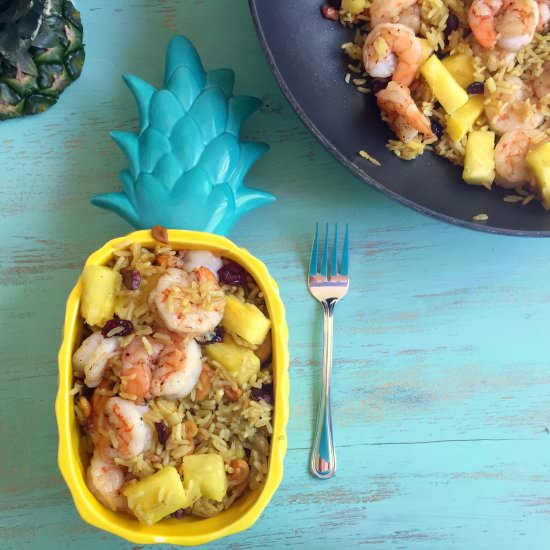 Pineapple Fried Rice with Shrimp - Recipe photo by Theyummymuffin
