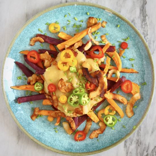 Vegan Stretchy Melty Cheesy Fries - Recipe photo by rhiansrecipes