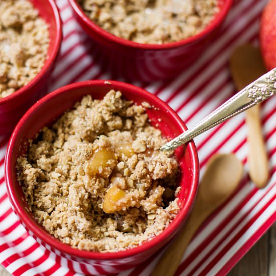 Single Serving Apple Crumble - Recipe photo by electricbluefood