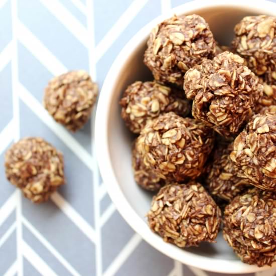 Nut-free, No-bake Energy Bites - Recipe photo by Pragma Mamma