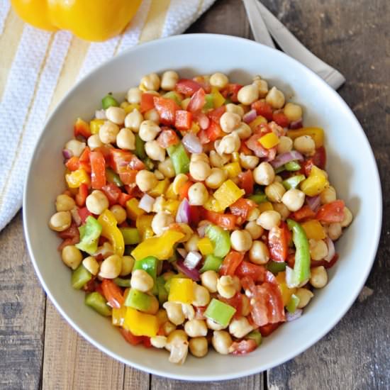 Rainbow Summer Garbanzo Bean Salad - Recipe photo by lettuceeatveggies
