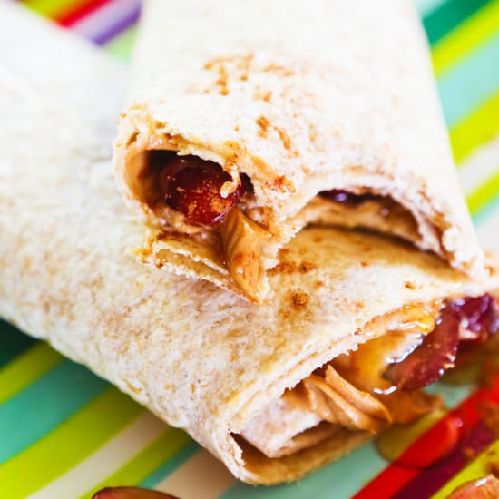 PB&J Honey Wraps Grapes & Cinnamon - Recipe photo by pipandebby