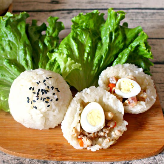 4-filling Sticky Rice Balls - Recipe photo by Miamivores