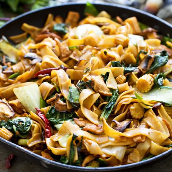 Easy Drunken Noodles (Pad Kee Mao) - Recipe photo by cookingforkeeps