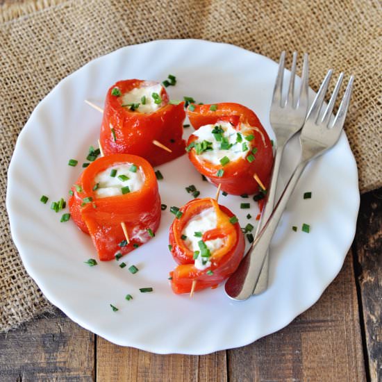 Red Bell Peppers with Cream Cheese - Recipe photo by Spain on a Fork