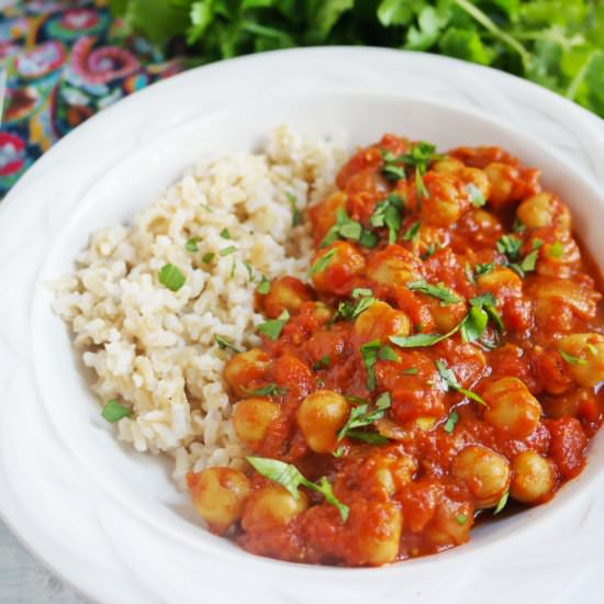 Easy Chana Masala - Recipe photo by Plateofplants