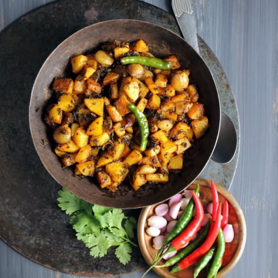 Karela Chhilka Aur Alu - Recipe photo by easyfoodsmith