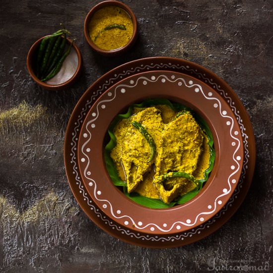 Shorshe Ilish (Hilsa in Mustard) - Recipe photo by Experiences Of A Gastronomad
