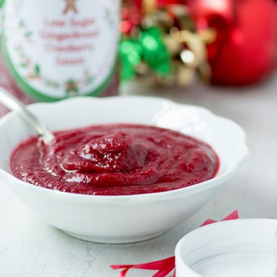 Low Sugar Cranberry Sauce - Recipe photo by Queen of My Kitchen