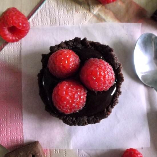 Vegan Chocolate and Raspberry Tart - Recipe photo by Whats Bean Cooking