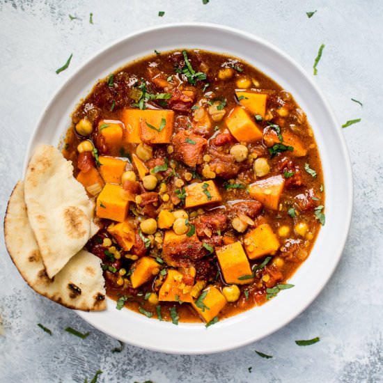Crockpot Sweet Potato Curry - Recipe photo by saltandlavender