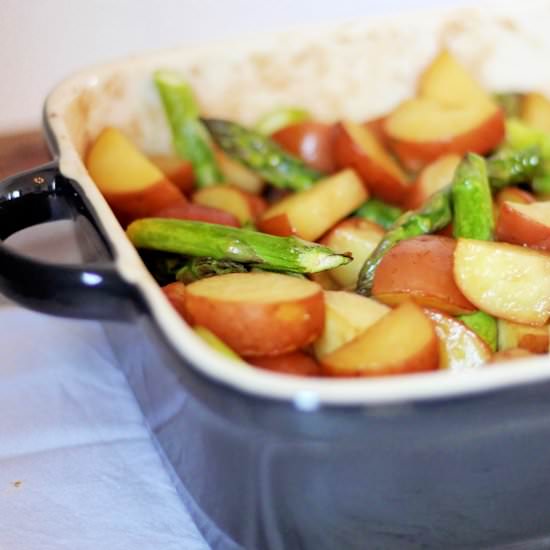 Balsamic Potatoes with Asparagus - Recipe photo by Out mijn Keuken