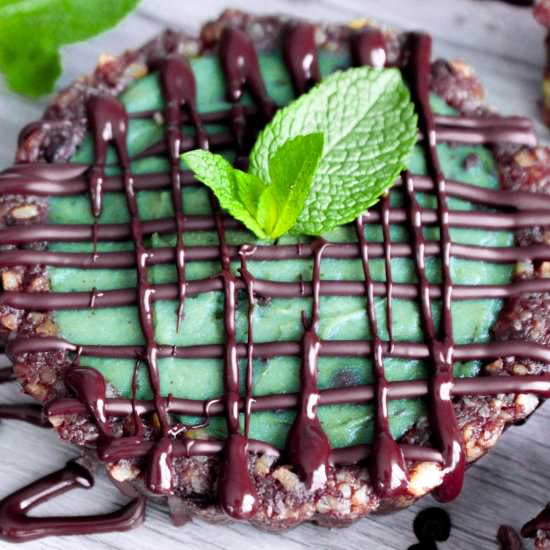 Mint Chocolate Chip Tarts - Recipe photo by primitivish