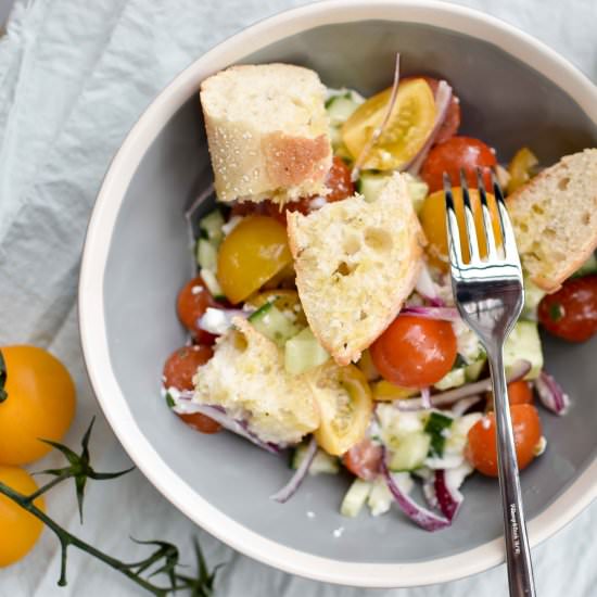 Panzanella (Italian bead salad) - Recipe photo by Myfoodblog.nl