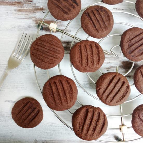 Chocolate Fork Biscuits - Recipe photo by Flours n frostings