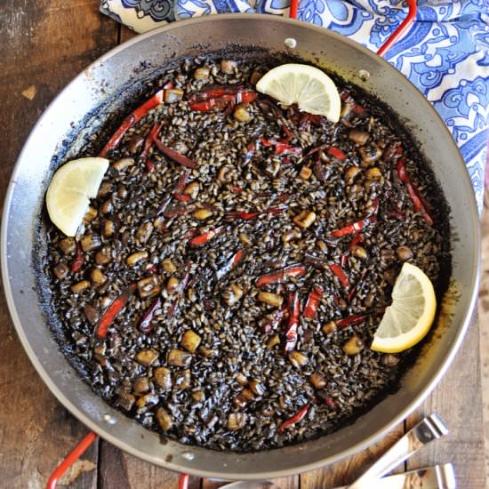 Black Mediterranean Rice - Recipe photo by Spain on a Fork