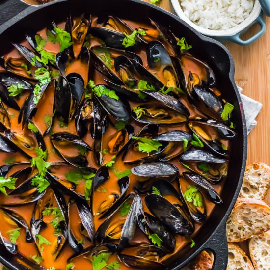 Thai Coconut Curry Mussels - Recipe photo by My Digital Kitchen