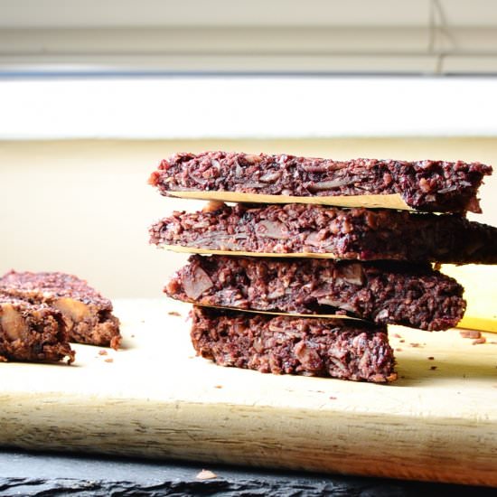 Peanut Blackberry Oat Bars with Cacoa - Recipe photo by everydayhealthyrecipes