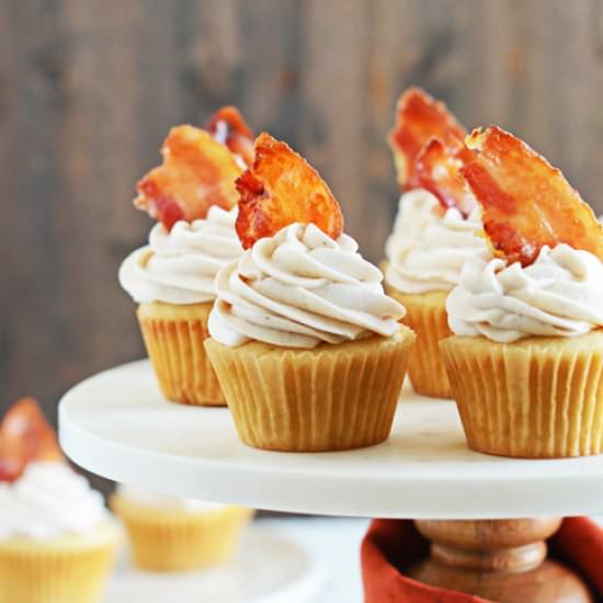 Maple-Bacon Cinnamon Cupcakes - Recipe photo by TheCakeChica